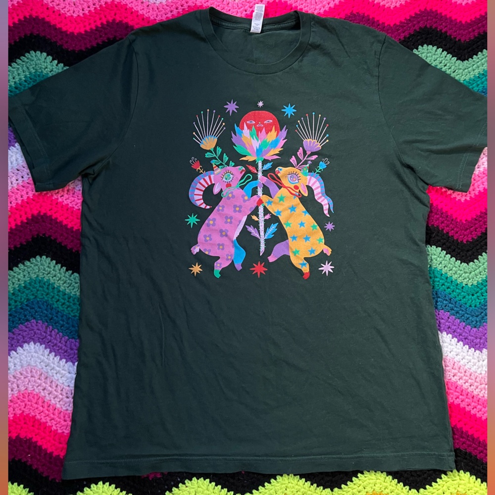 🧶3/$20 Dark Green Party Goat Shirt